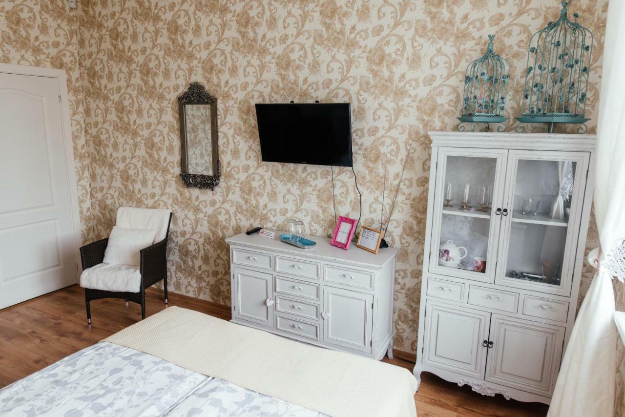 Family Hotel ダウガフピルス エクステリア 写真